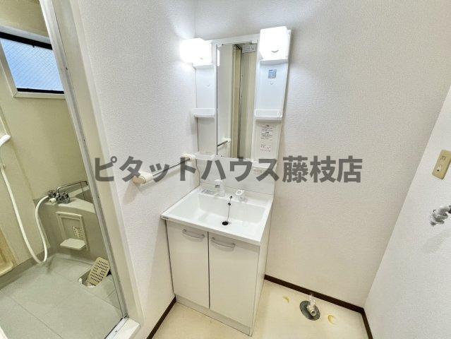 焼津市三ケ名アパート 洗面
