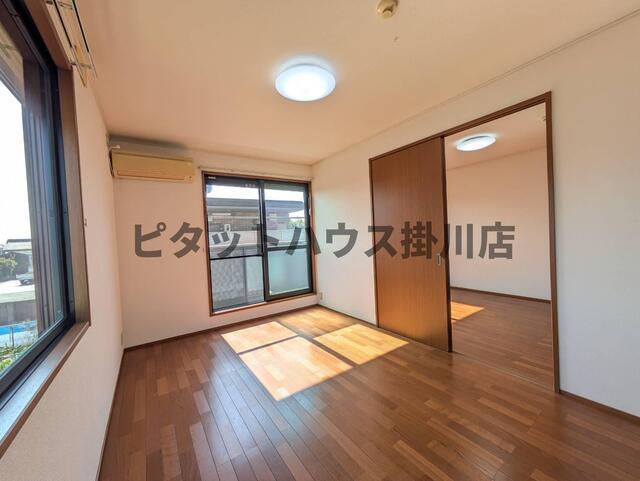 御前崎市池新田アパート リビング