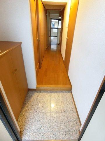 袋井市愛野東マンション 玄関