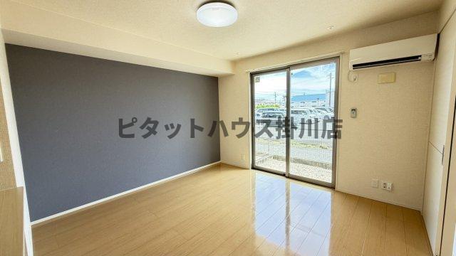菊川市下平川アパート リビング