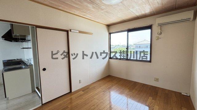 袋井市久能アパート リビング