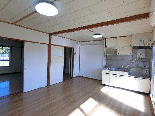 掛川市下俣南マンション リビング