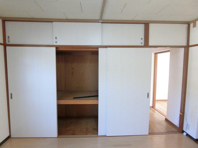 掛川市下俣南マンション 収納