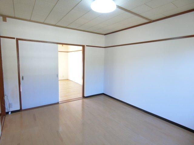 掛川市下俣南マンション リビング