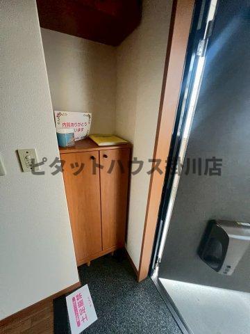 袋井市浅羽アパート 玄関