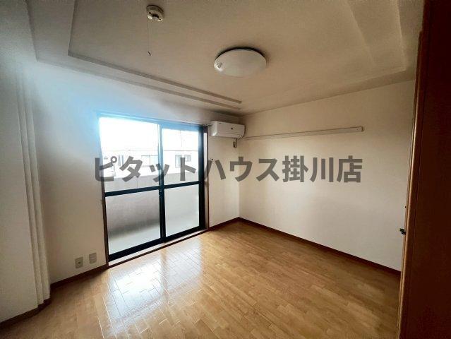 袋井市浅羽アパート リビング