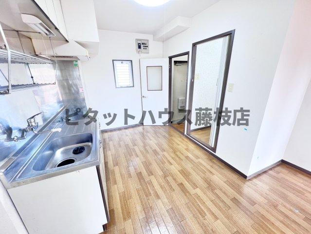 焼津市西焼津マンション リビング