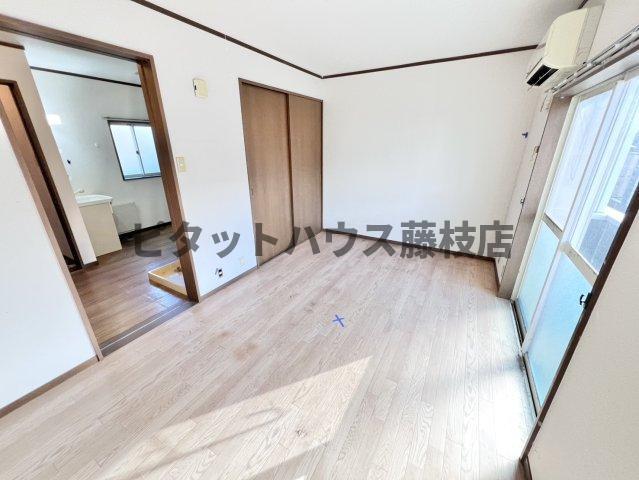 藤枝市小石川町アパート リビング
