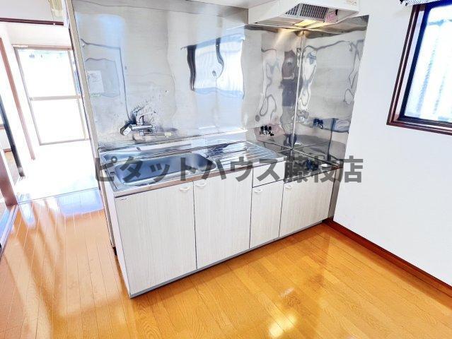 焼津市小土アパート キッチン