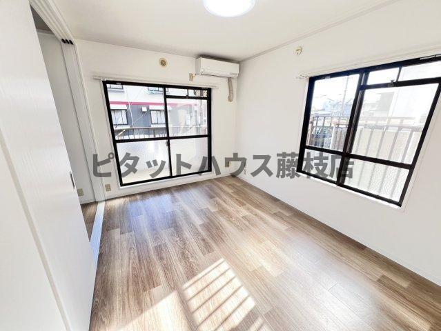 焼津市三ケ名マンション リビング