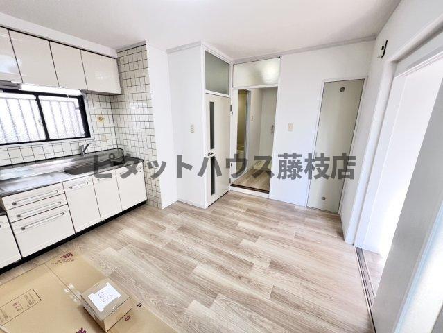 焼津市三ケ名マンション その他