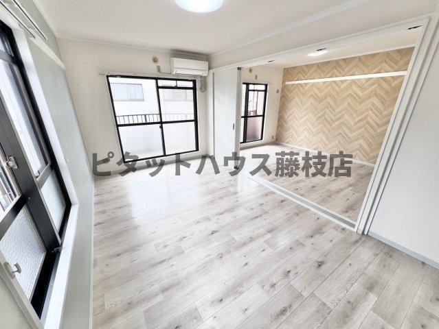 焼津市東小川マンション リビング