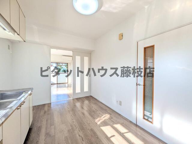 藤枝市前島マンション リビング