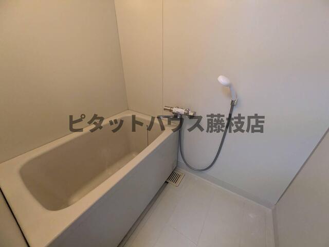 藤枝市前島マンション バス／シャワー