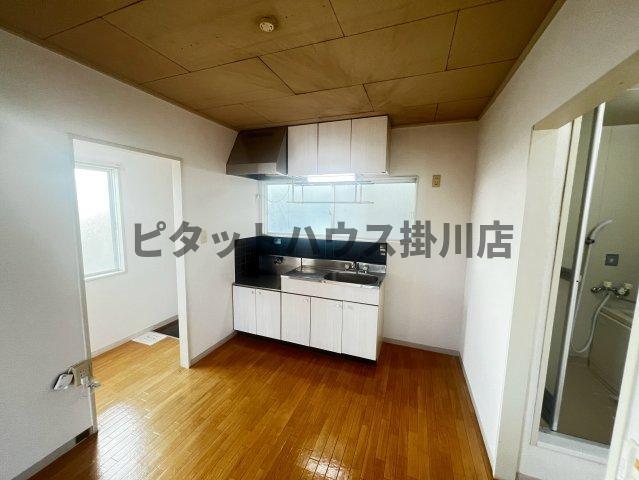 袋井市浅名アパート リビング