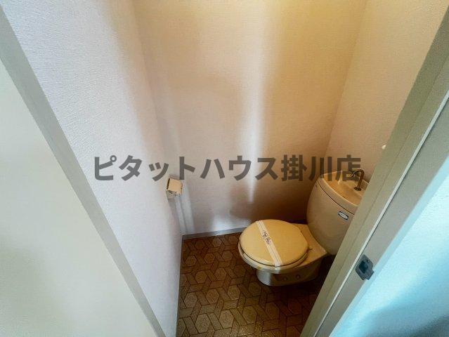 袋井市浅名アパート トイレ