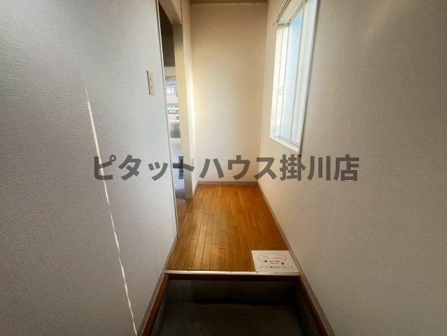 袋井市浅名アパート 玄関