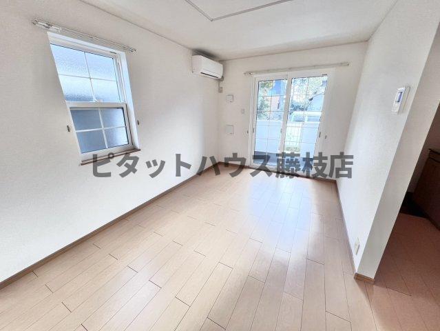 焼津市高新田アパート リビング