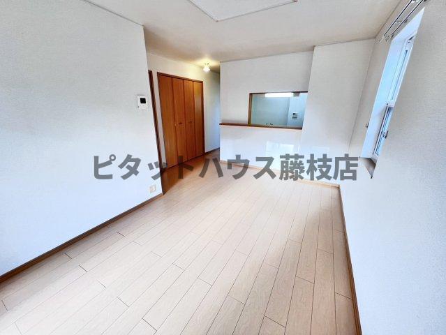 焼津市高新田アパート リビング