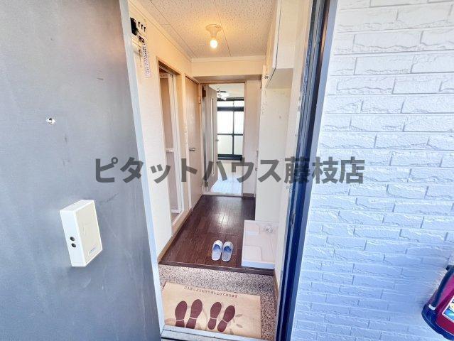 牧之原市布引原アパート 玄関