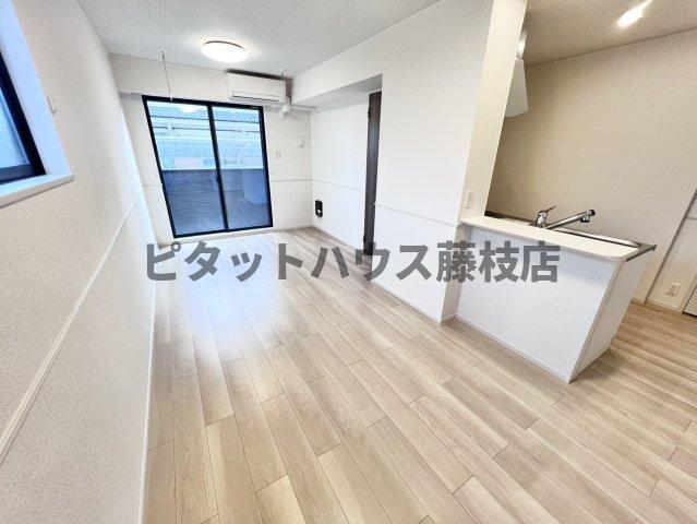 焼津市本町アパート リビング