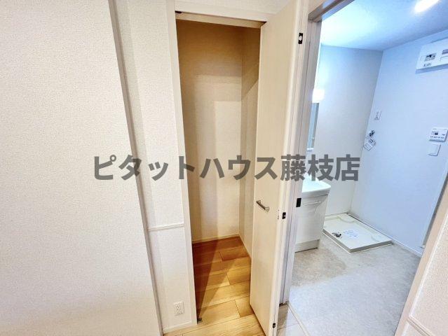 焼津市本町アパート 収納