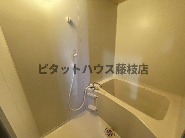 焼津市五ケ堀之内マンション バス／シャワー