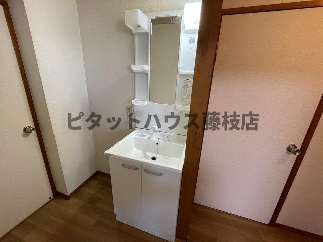 焼津市五ケ堀之内マンション 洗面