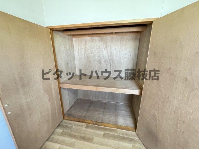 焼津市五ケ堀之内マンション 収納