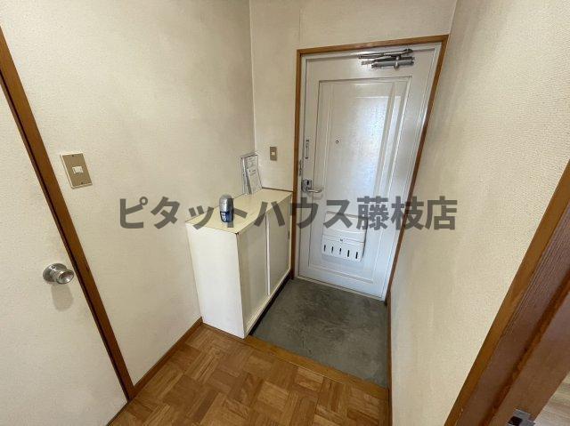 焼津市五ケ堀之内マンション 玄関