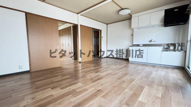 掛川市南マンション リビング