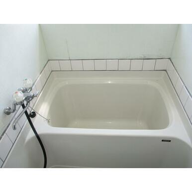 島田市中河町アパート バス／シャワー