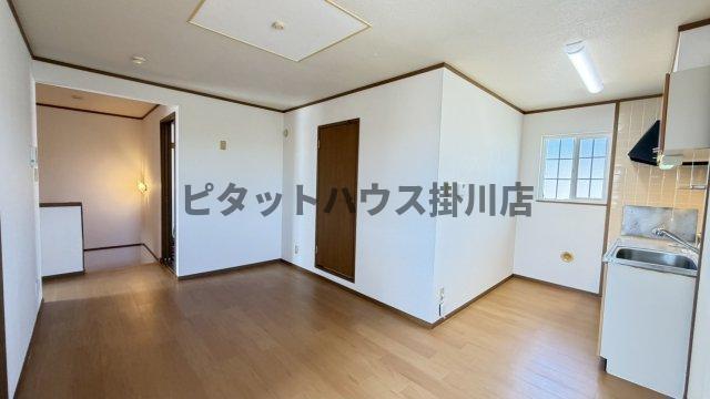 掛川市沖之須アパート リビング