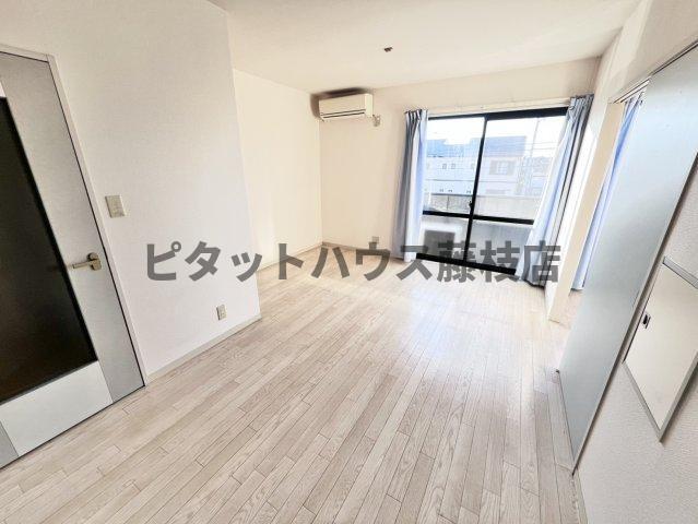 焼津市道原アパート リビング