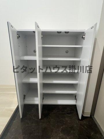 掛川市宮脇アパート 収納