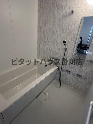 掛川市宮脇アパート バス／シャワー