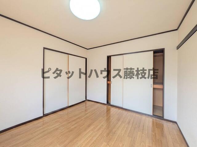 藤枝市南駿河台アパート 収納