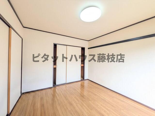 藤枝市南駿河台アパート 収納
