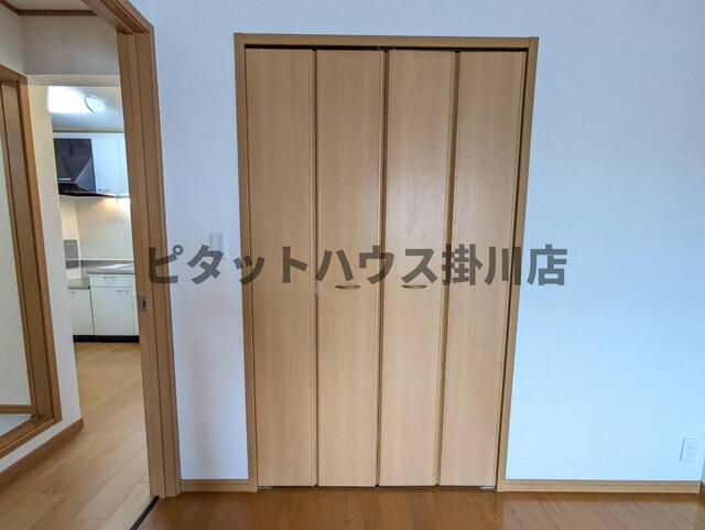 菊川市赤土アパート 収納