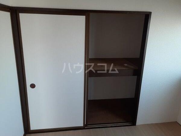 御前崎市合戸アパート 収納