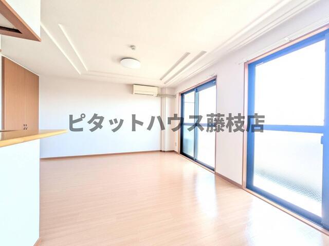 藤枝市水守マンション リビング