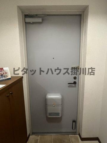 掛川市宮脇マンション 玄関