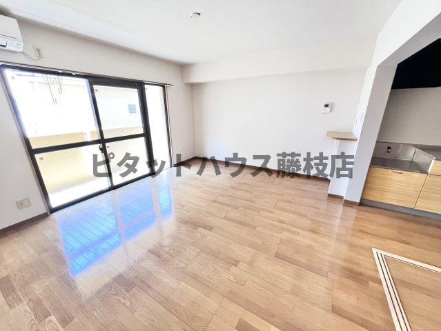 焼津市石津マンション リビング