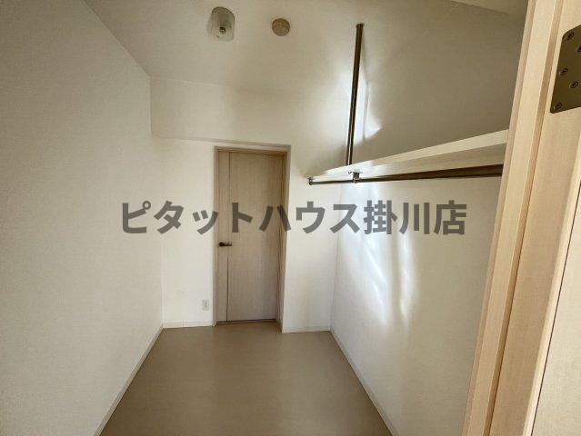 袋井市愛野マンション 収納