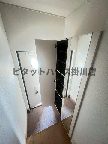 掛川市三俣アパート 玄関