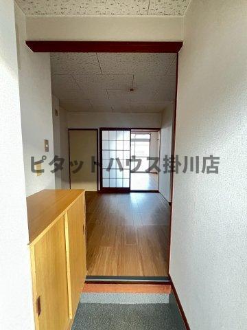 袋井市浅名アパート 玄関