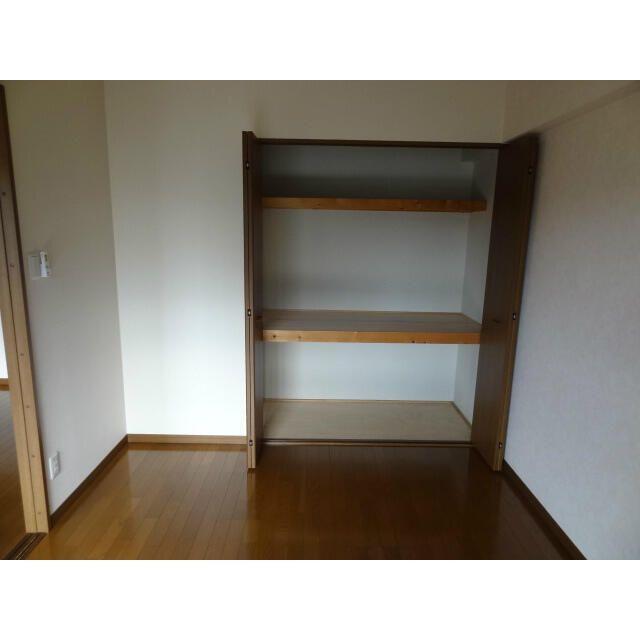 掛川市亀の甲マンション 収納