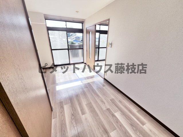 焼津市利右衛門アパート リビング