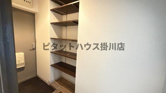 掛川市二瀬川マンション 収納