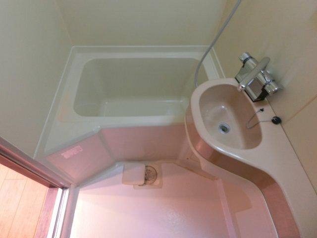 袋井市方丈マンション バス／シャワー